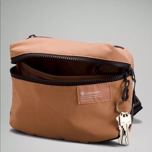 Lululemon- Clean Lines Belt Bag - Dusty Clay